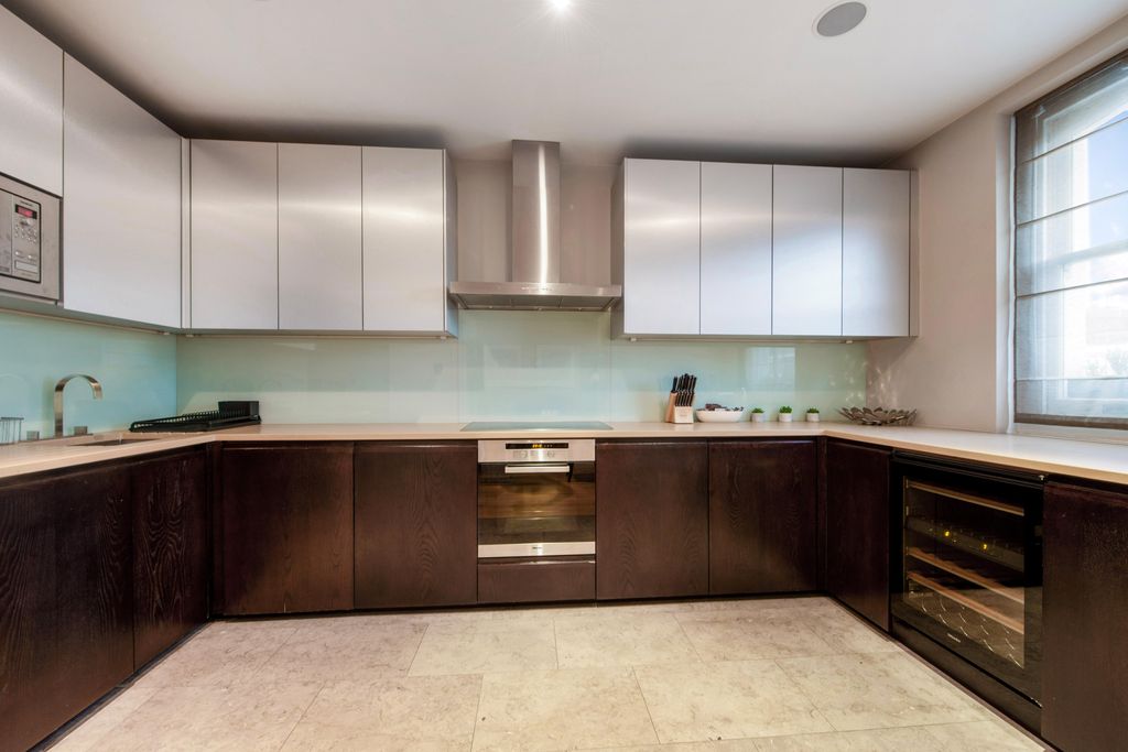 Property photo 2 of 9 3.Jpg