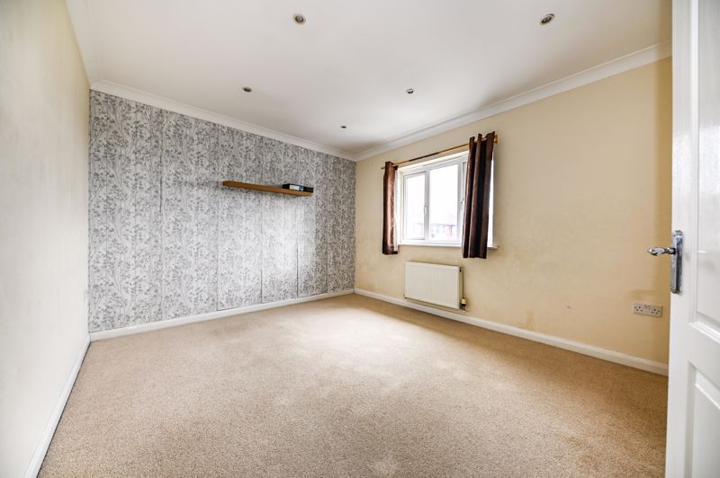 Property photo 2 of 7 Photo 1