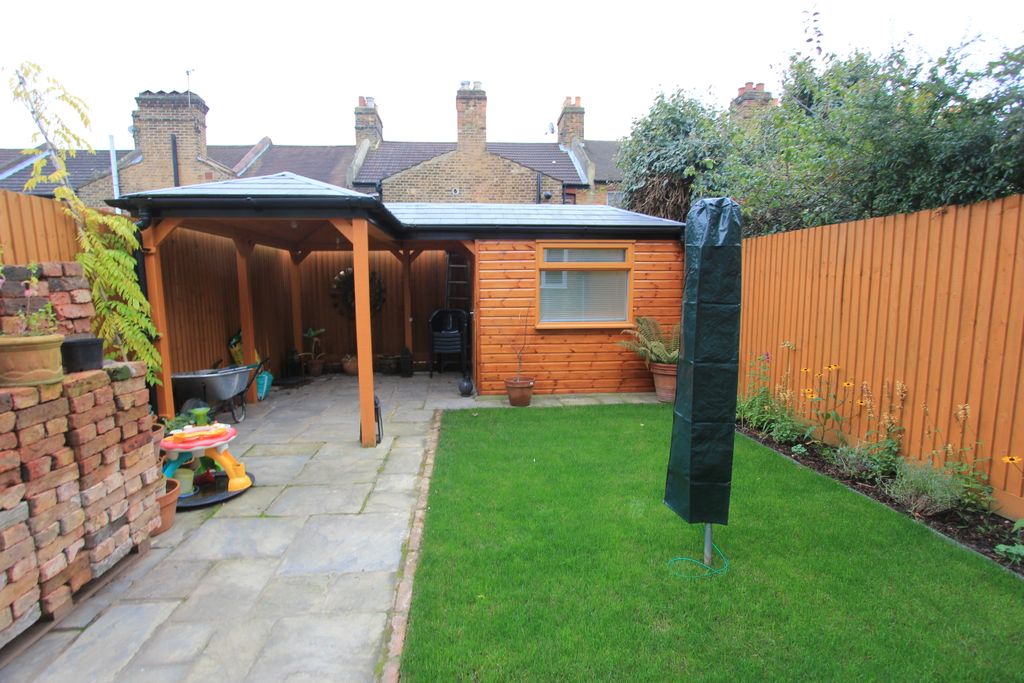 Property photo 3 of 13