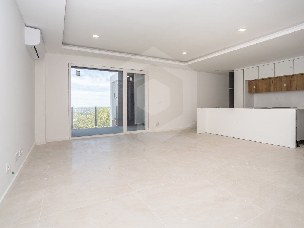 Property photo 1 of 60 New 3-Bedroom Apartment With 57m² Terrace In Palmela.