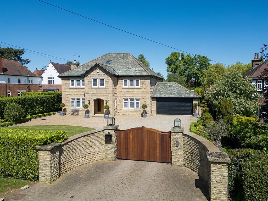 Property photo 1 of 25