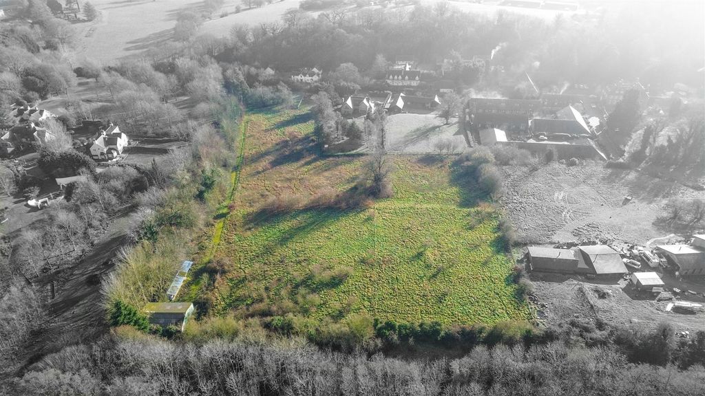 Property photo 2 of 13 Dji_0259.Jpg