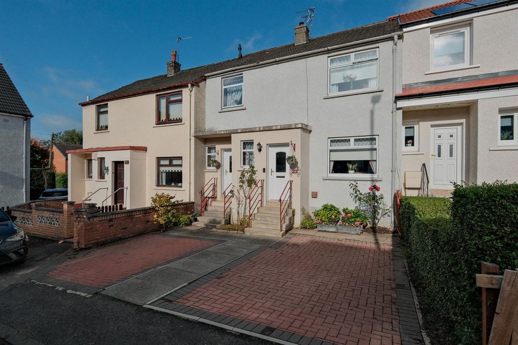 Property photo 3 of 37 003-23 West Thornlie Street, Wishaw ML2 7Ar.Jpg