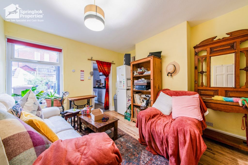 Property photo 2 of 19 Image 2