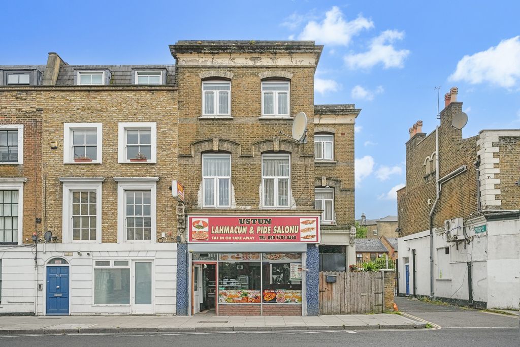 Property photo 1 of 12 Cfcfdd03-B780-44c8-A630-c0459Ebfdd2d