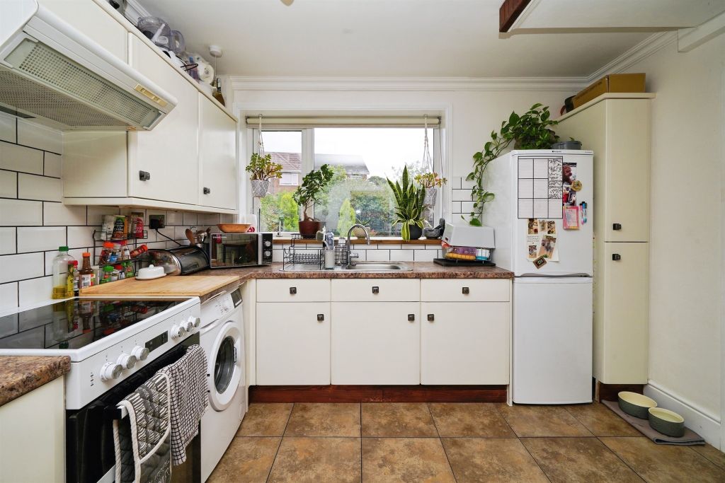 Property photo 3 of 17