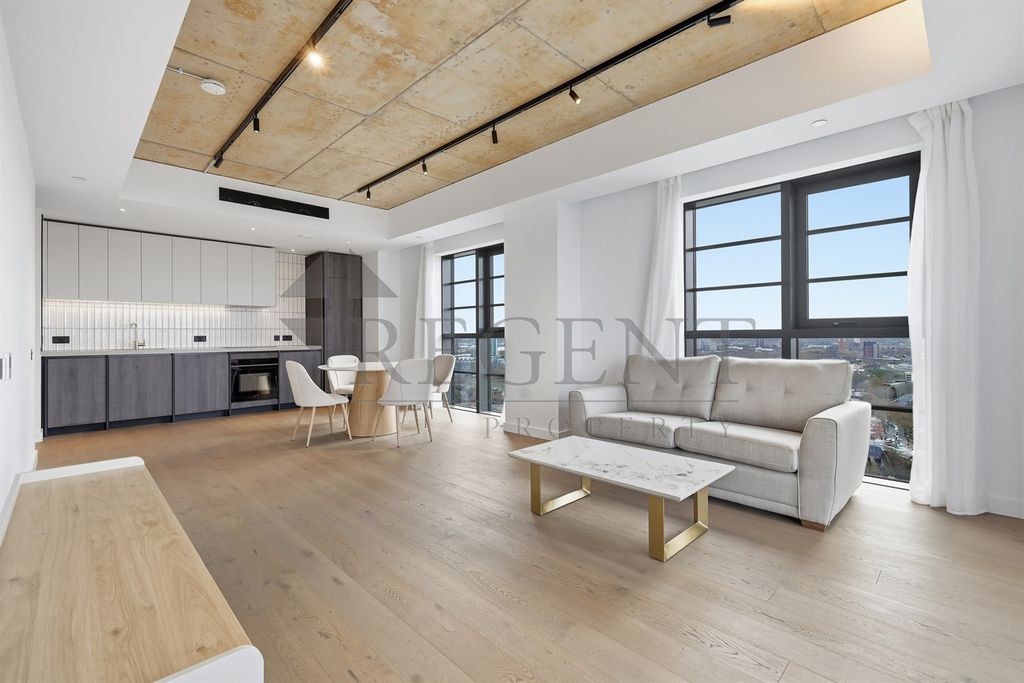 Property photo 1 of 29 (Main)