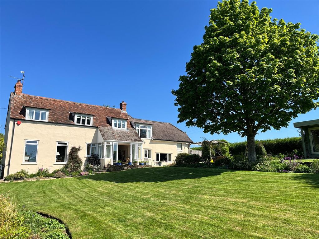 Property photo 1 of 34 13.Jpg