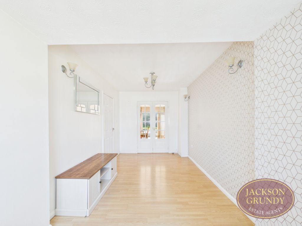 Property photo 3 of 11 Cottingham Drive