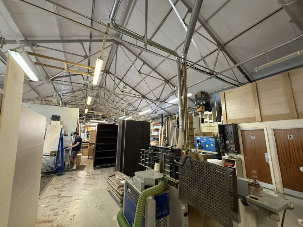 Property photo 3 of 4