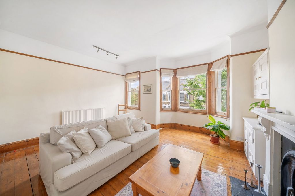 Property photo 1 of 22