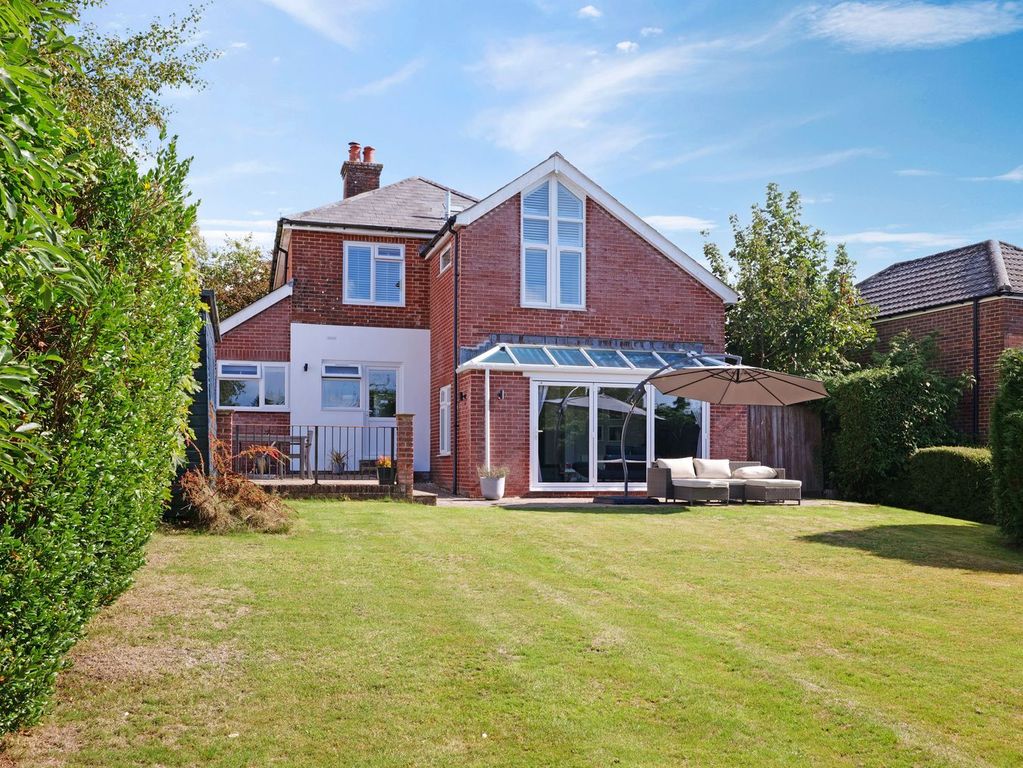 Property photo 1 of 31