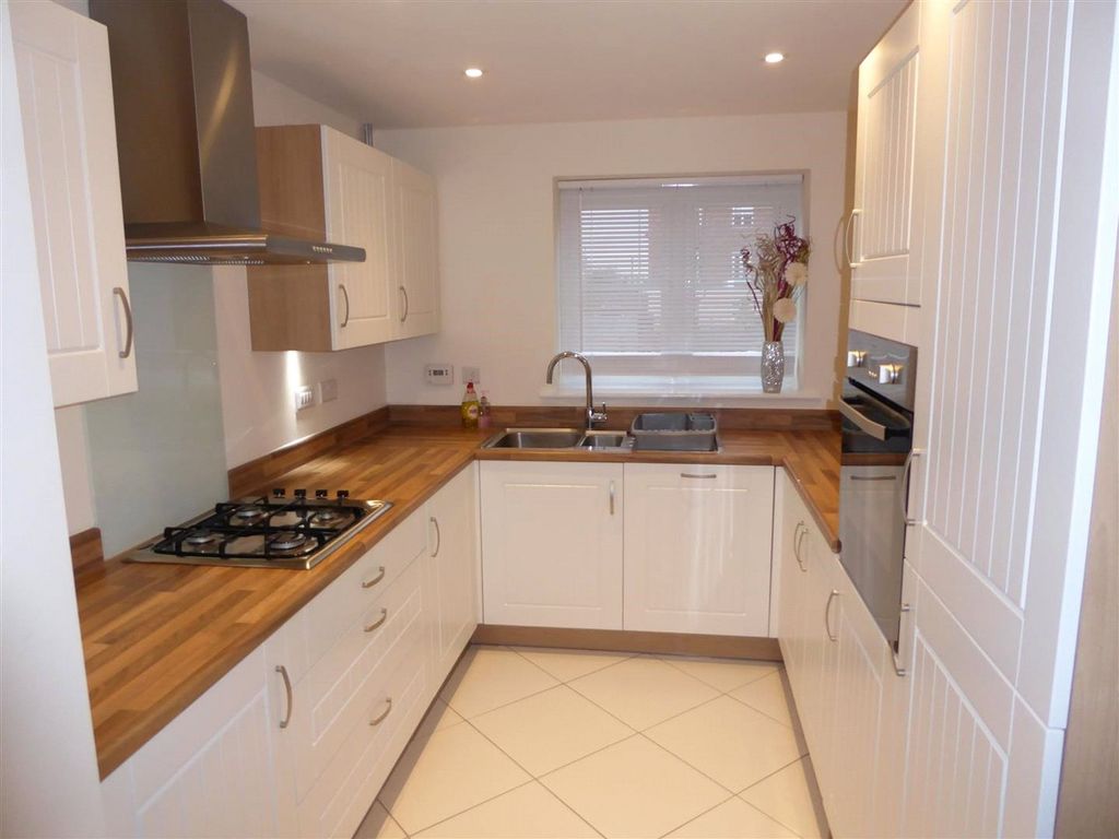 Property photo 2 of 10 Picture No. 05