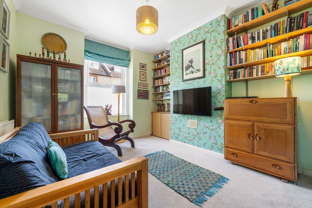 Property photo 3 of 15