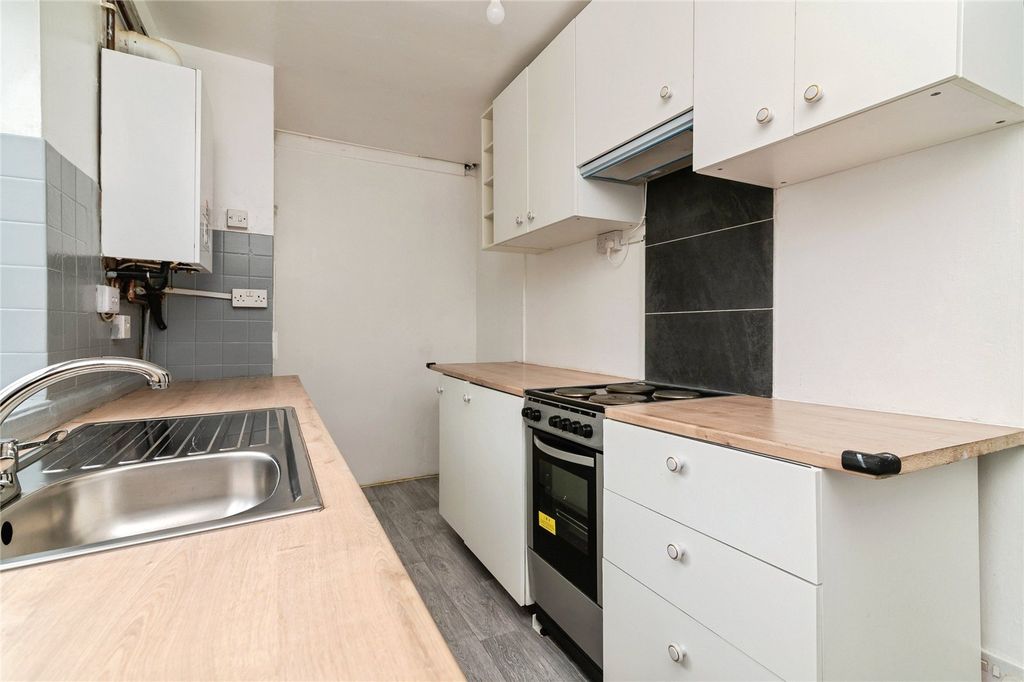 Property photo 3 of 14 Picture No. 07