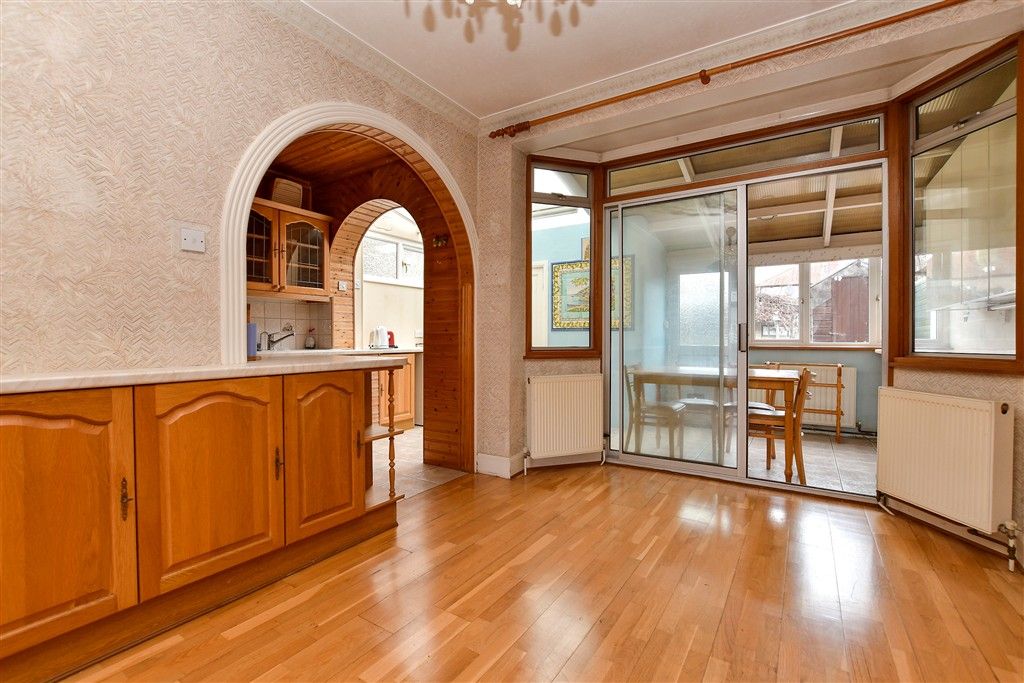 Property photo 3 of 12 Dining Area