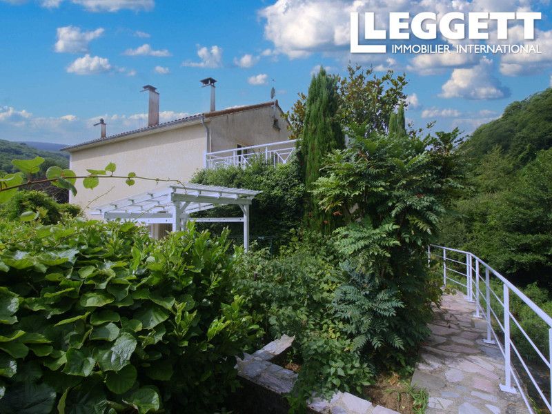 Property photo 3 of 10