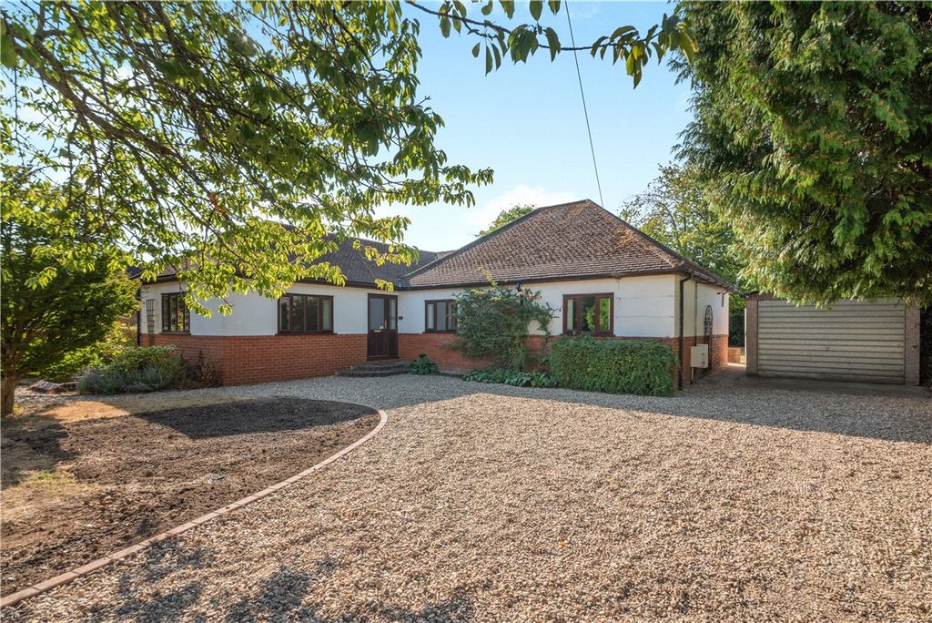 Property photo 1 of 13 House
