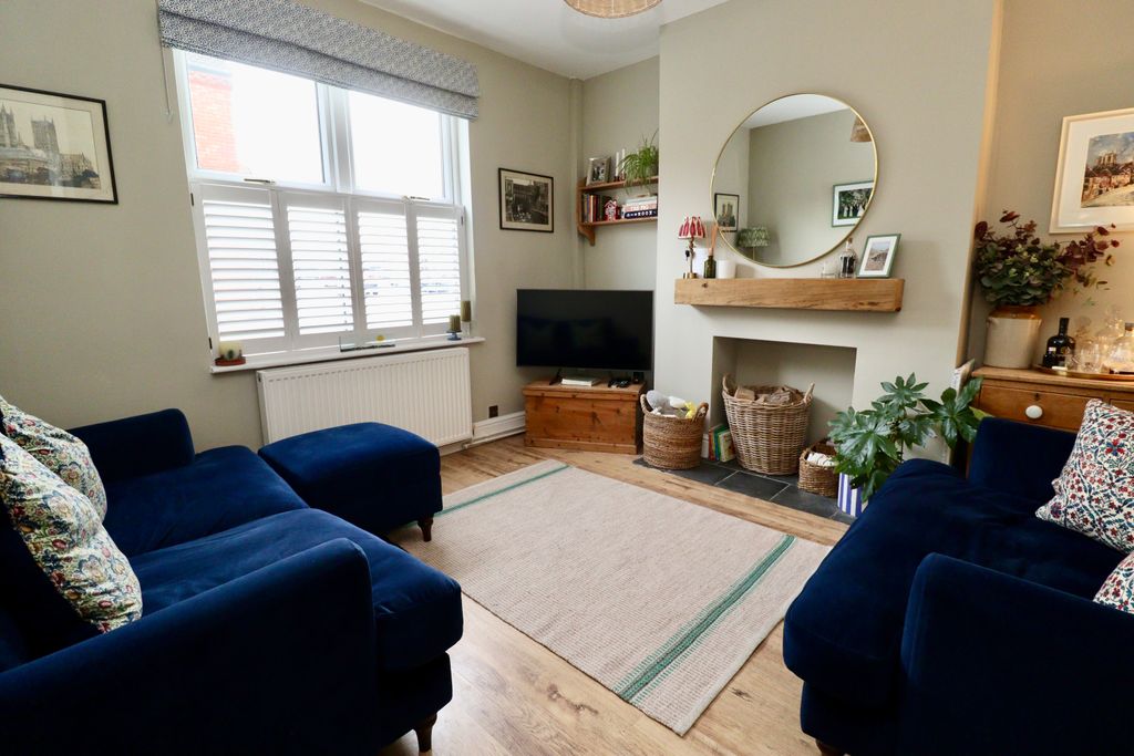 Property photo 2 of 17 Img_6454