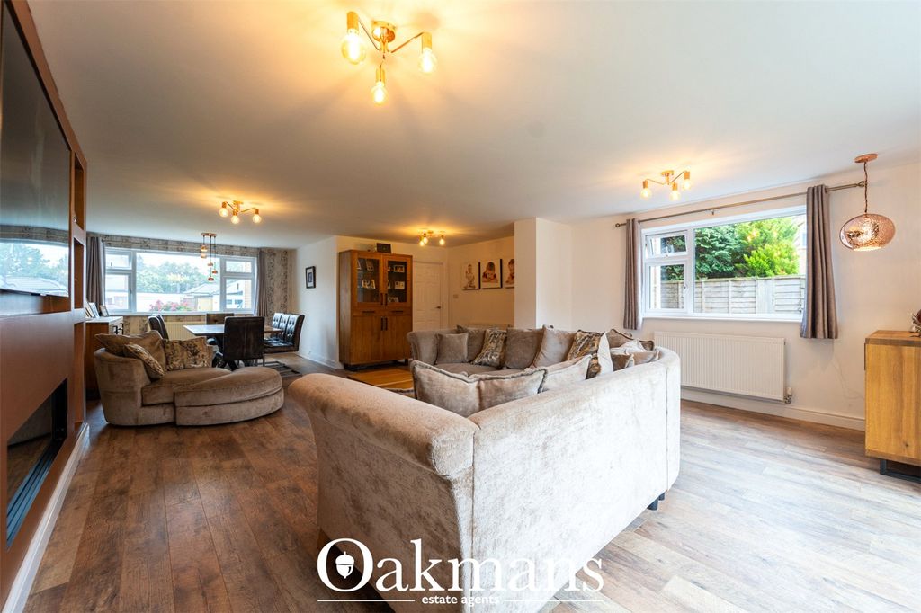 Property photo 3 of 41 Picture No. 32