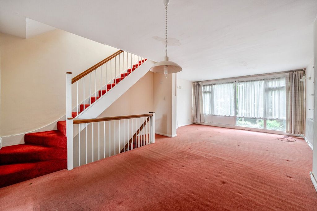 Property photo 2 of 13 Picture No. 11