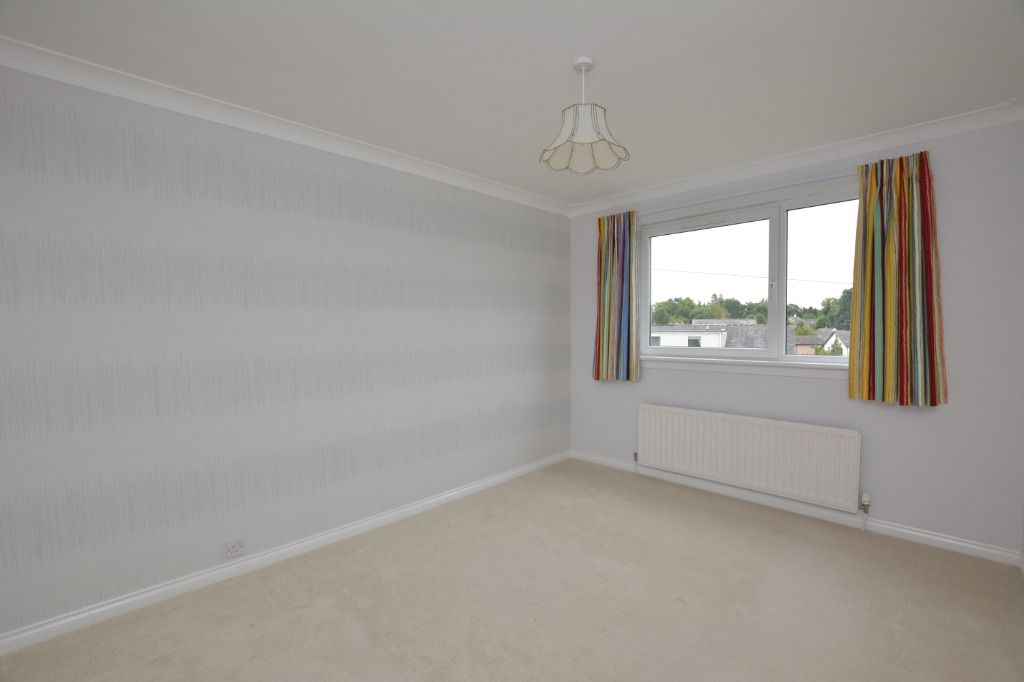 Property photo 3 of 6 3