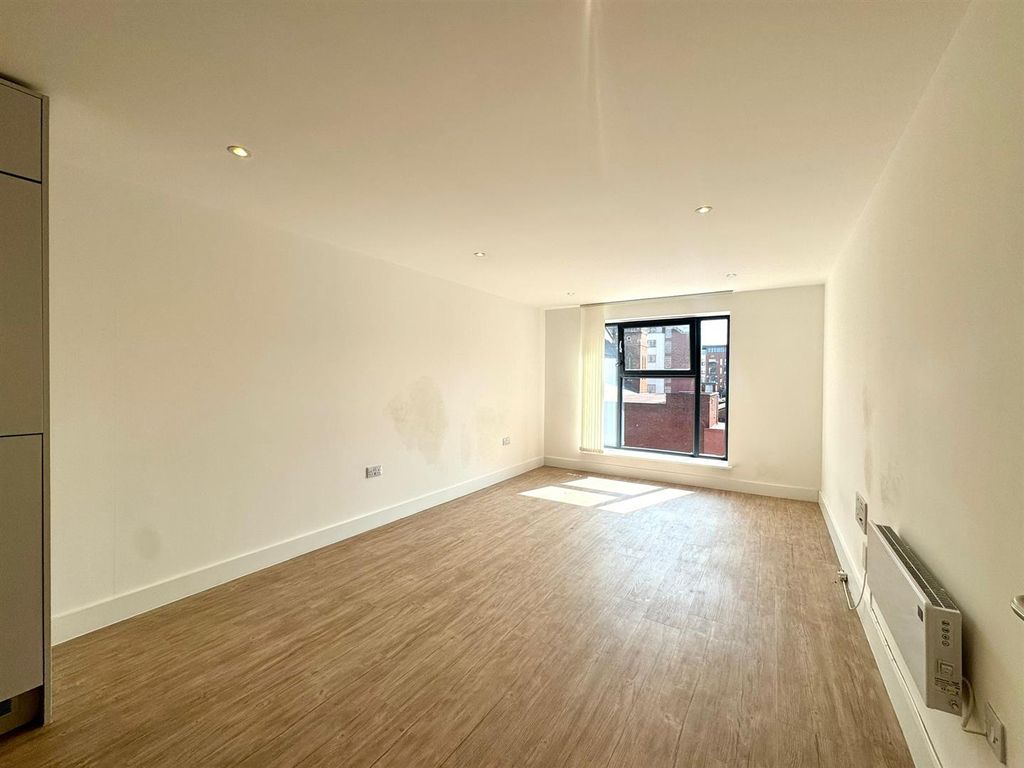 Property photo 2 of 9 Lounge Pic 1.Jpeg