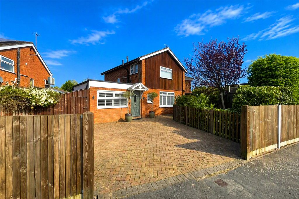 Property photo 1 of 19 Picture No. 25