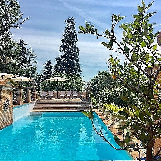 Property photo 3 of 39