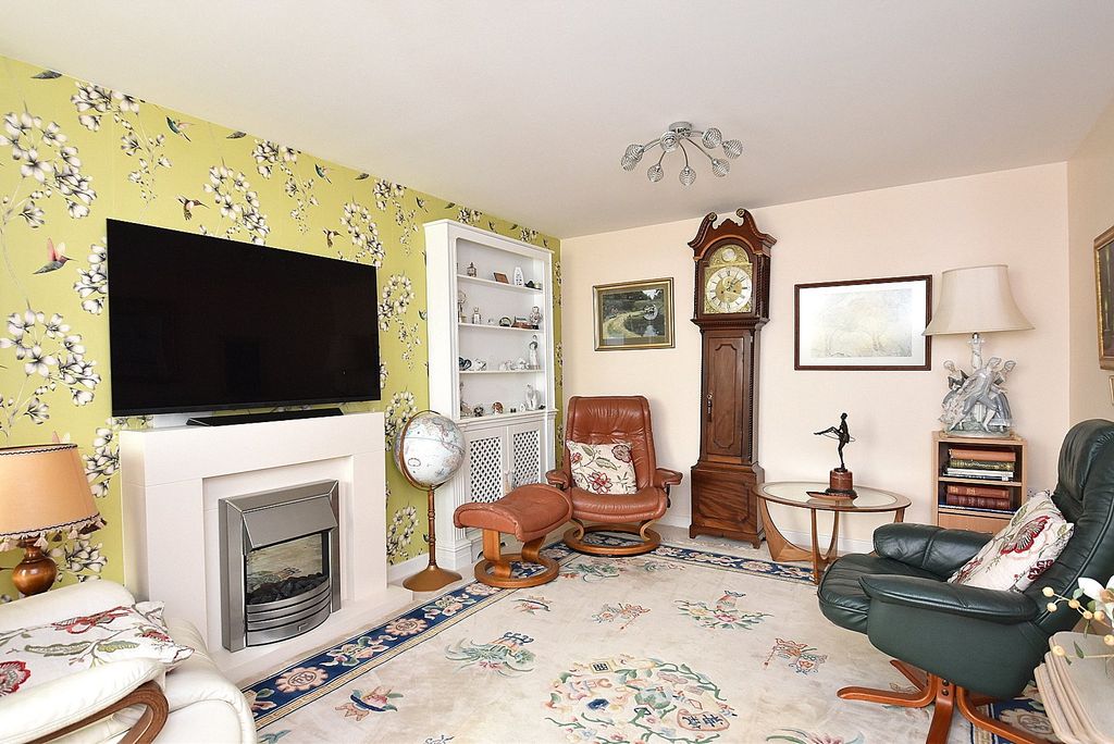 Property photo 2 of 20 Picture No. 07