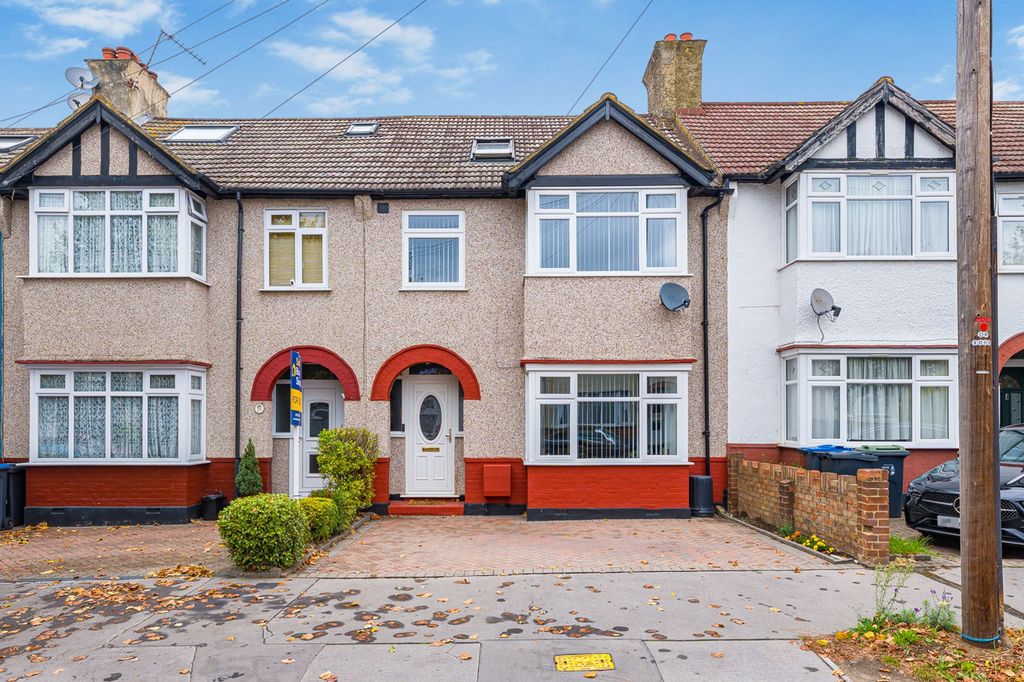 Property photo 1 of 23