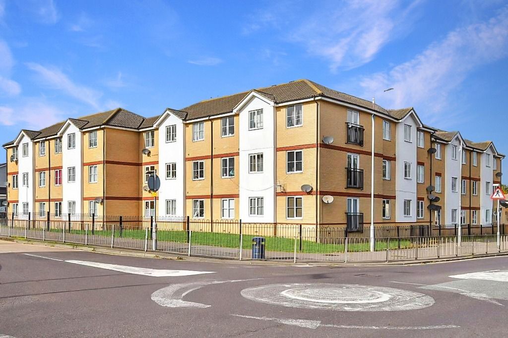 Property photo 1 of 10 4993541