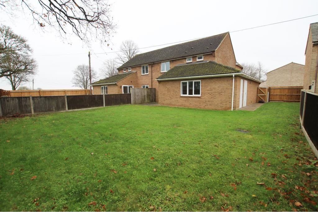 Property photo 2 of 21