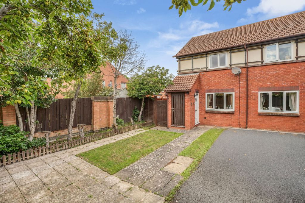 Property photo 1 of 18