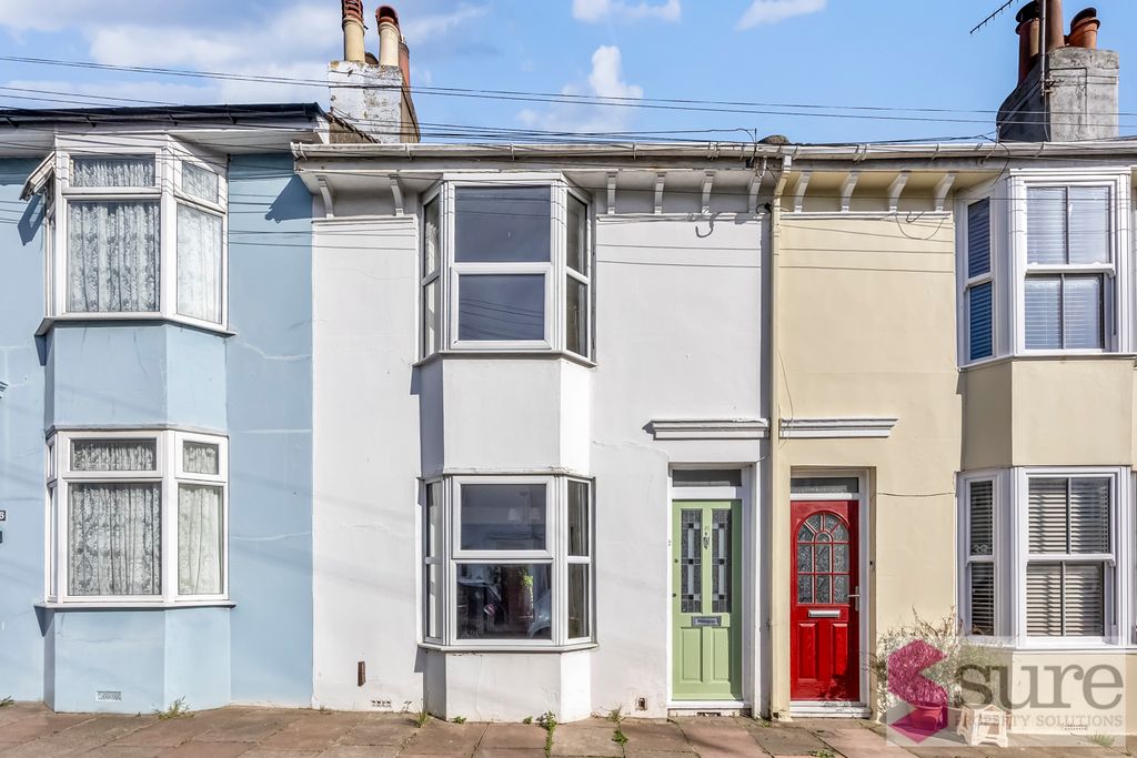 Property photo 1 of 19
