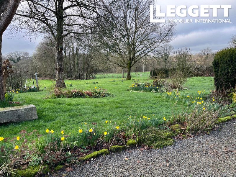 Property photo 2 of 10