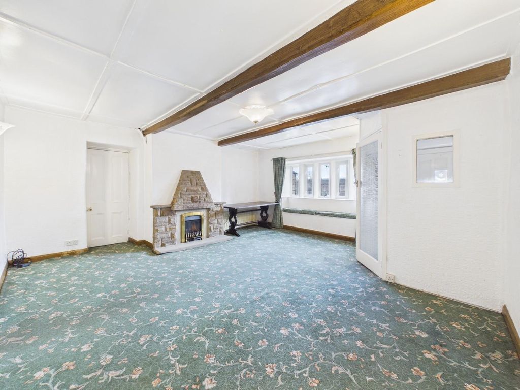 Property photo 3 of 32 Cam04899G0-Pr0299-Still003.Jpg