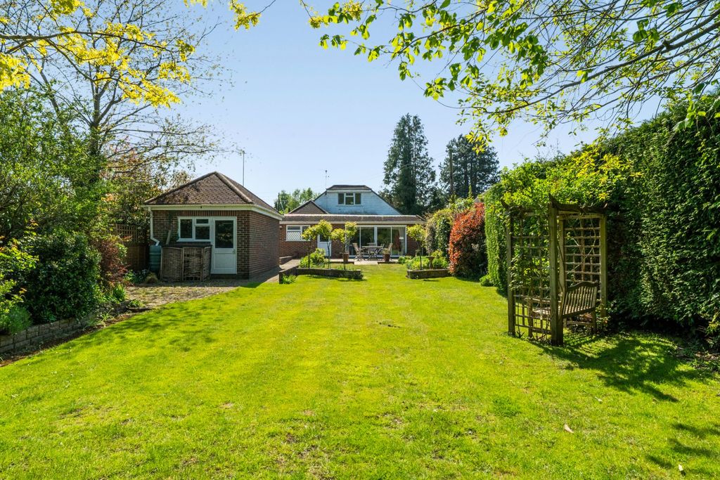 Property photo 3 of 24 Picture No. 23