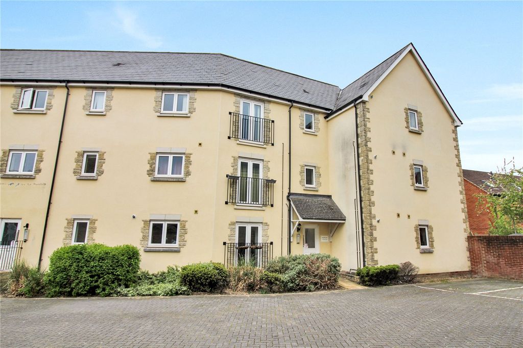 Property photo 1 of 10 Picture No. 21