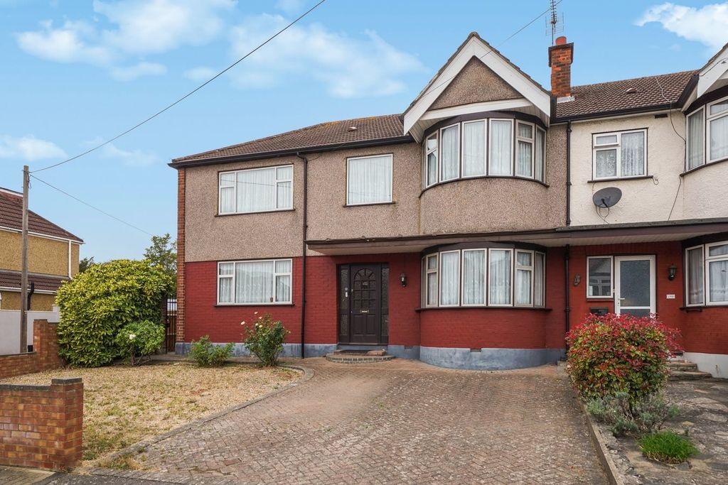 Property photo 1 of 29