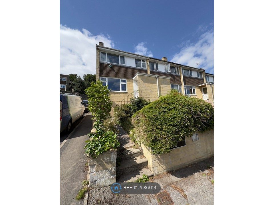 Property photo 1 of 28