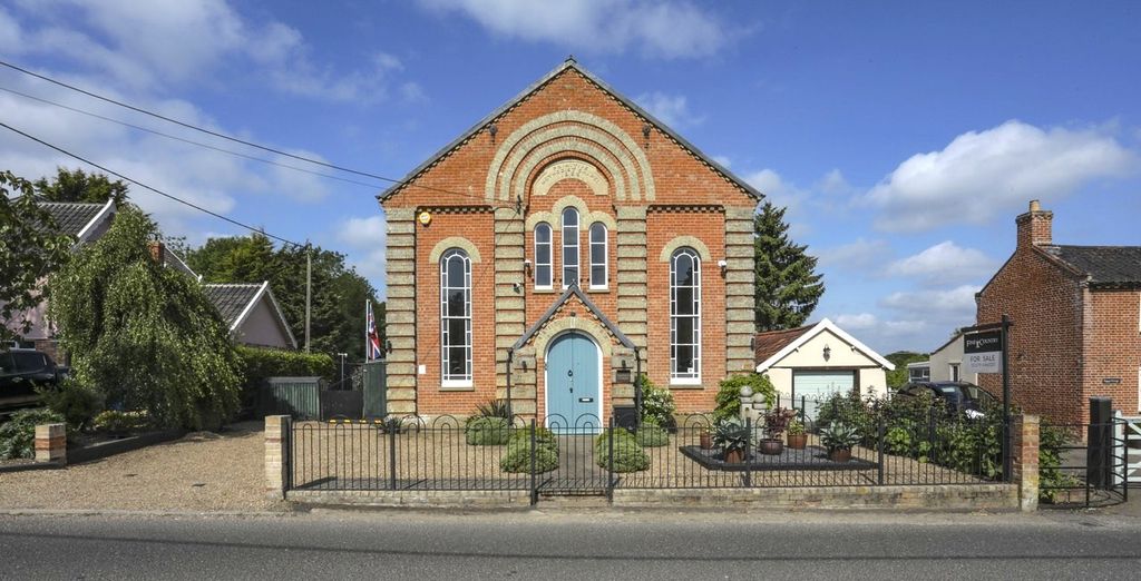Property photo 1 of 27 9T5A7558