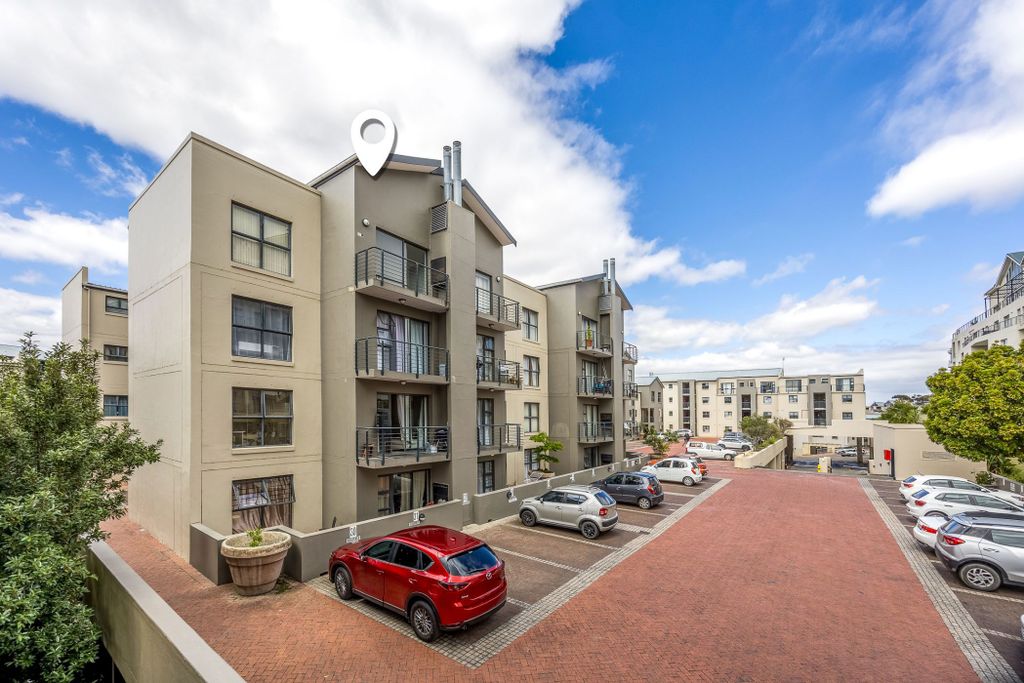 Property photo 1 of 17 Dbv1717244