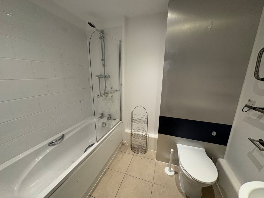 Property photo 3 of 5 Picture No. 05