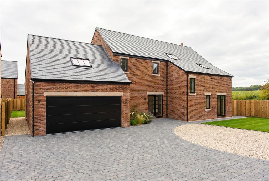 Property photo 1 of 26 Hf_20260518_143629_F4De754F-09ba-4918-84d0-271c37d