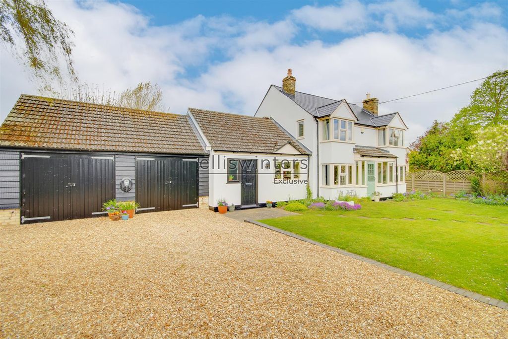 Property photo 1 of 27 Img_4741-Img_4743-Watermarked.Jpg