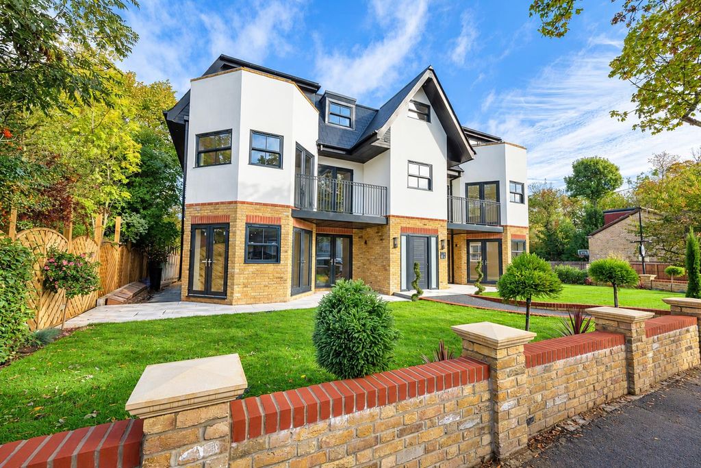 Property photo 1 of 12 A7408431-Edit.Jpg