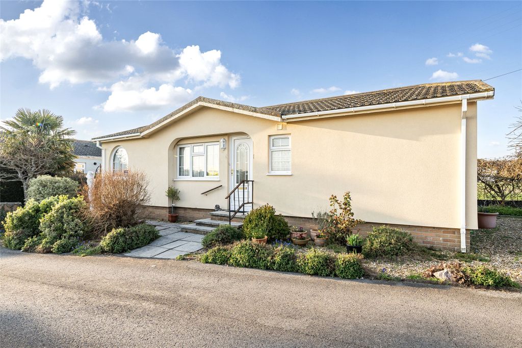 Property photo 1 of 10 Picture No. 21