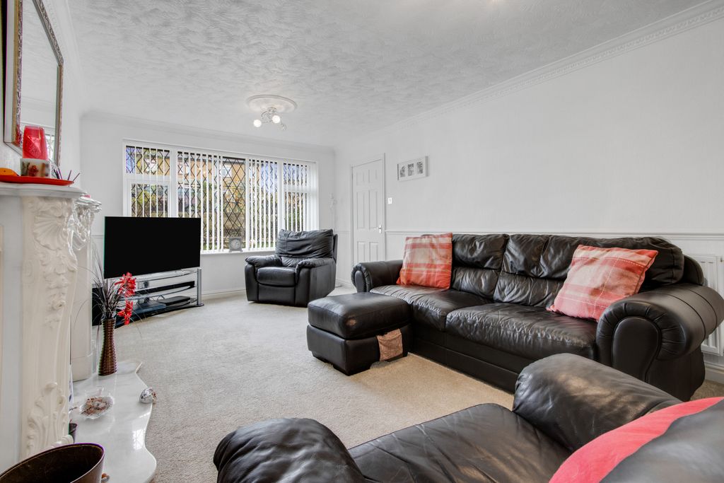 Property photo 2 of 22 Img_9702