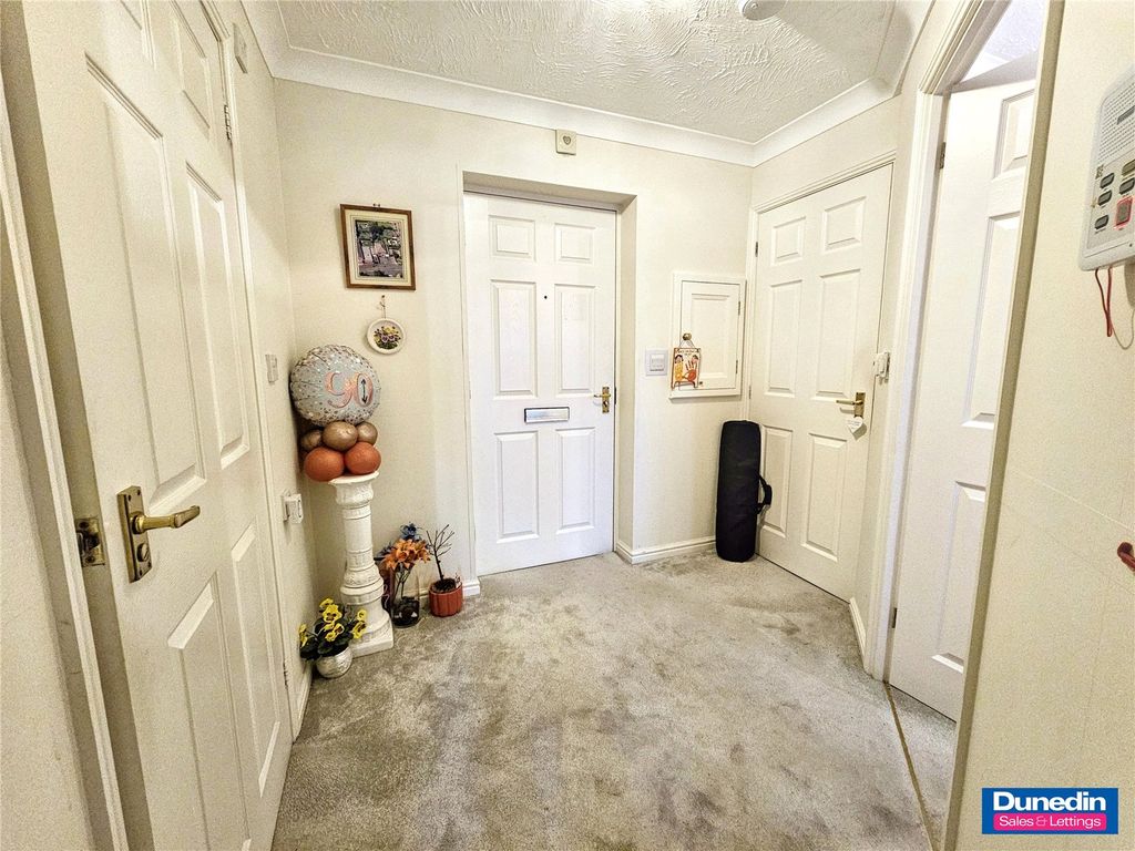 Property photo 2 of 13 Picture No. 05